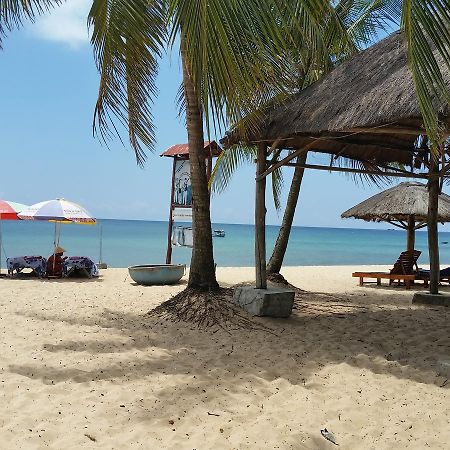 Coastal Village Beach Resort Phu Quoc Exterior photo