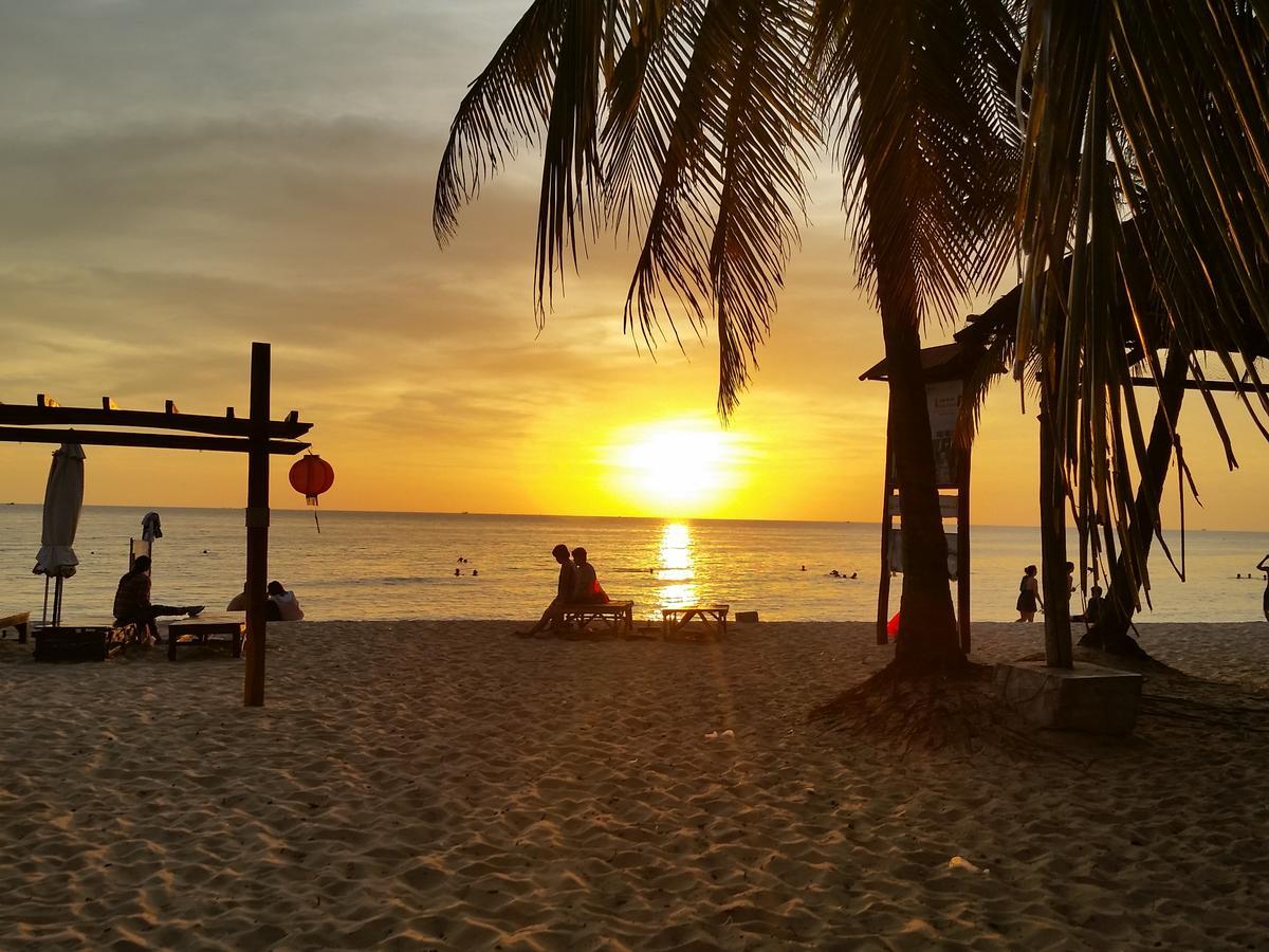 Coastal Village Beach Resort Phu Quoc Exterior photo